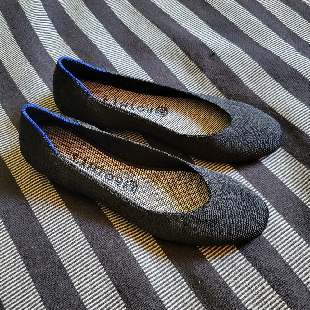 Rothys The Square Flats in Black